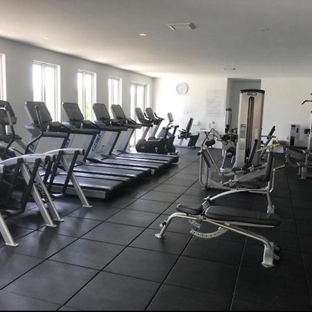 Westmoreland Hills - Mount Standfast - St James - Full Gym Membership Сент-Джеймс Екстер'єр фото